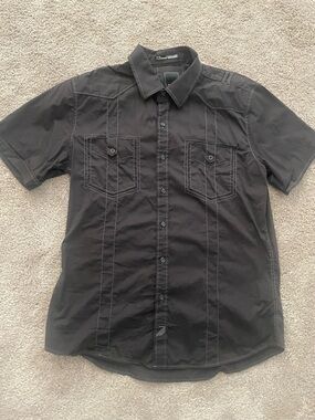 7 diamonds Men’s Black Short-Sleeve Button-Up Shirt